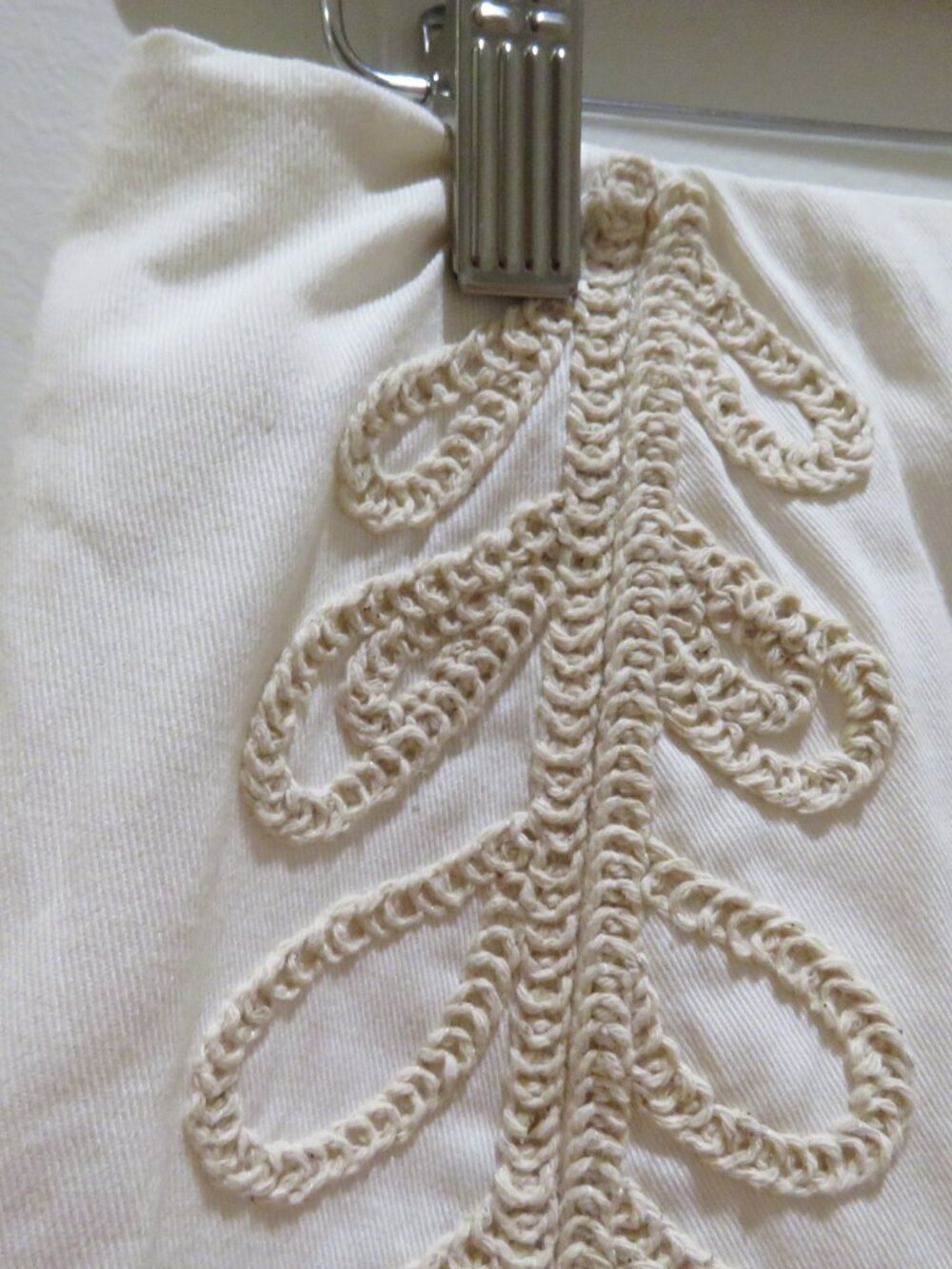 MAJE Janetty Embroidered High Waist Cotton Mini Skirt Cream Coastal Quiet Luxury - Picture 5 of 14